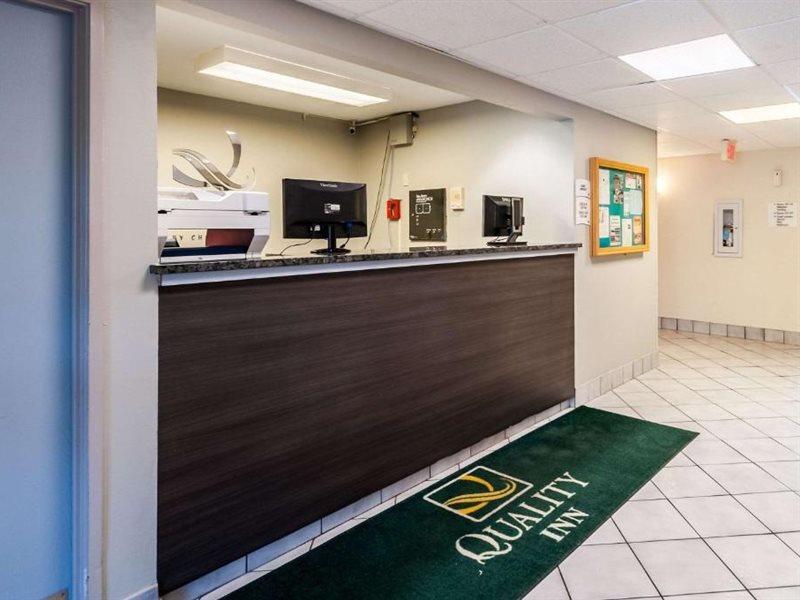 Quality Inn Solomons - Beacon Marina 외부 사진